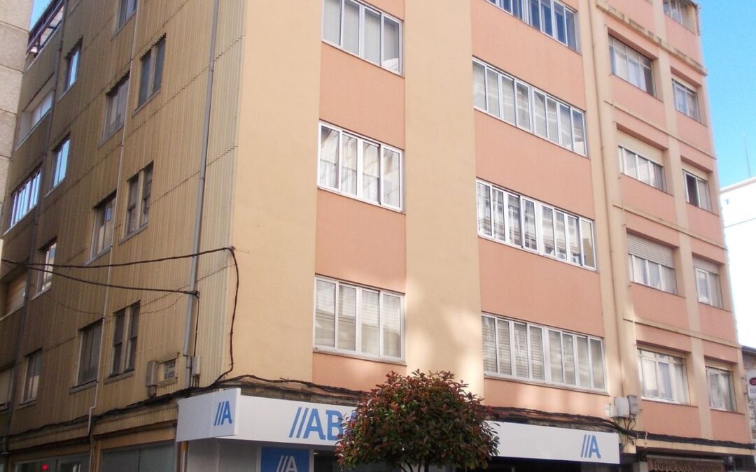 PISO RUA DA PRAVIA 31